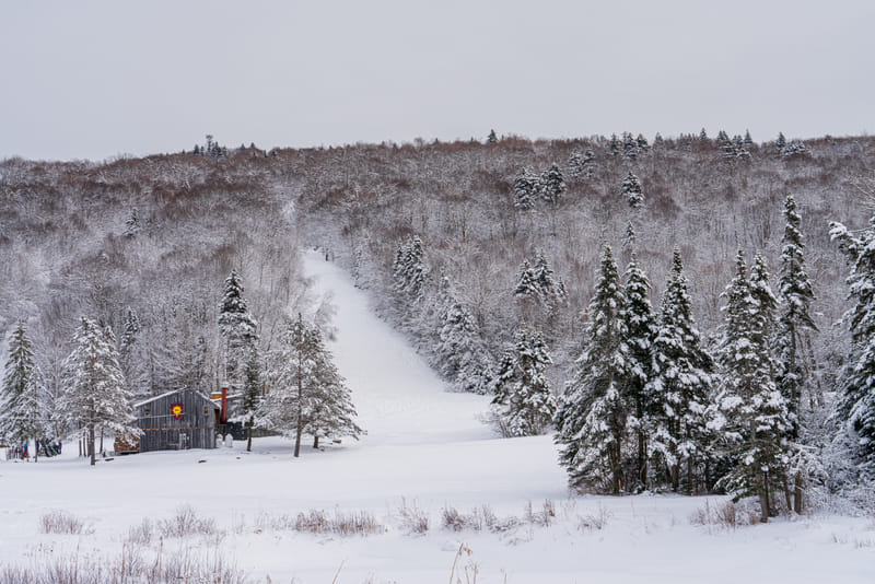 2501-03-mount-snow-109