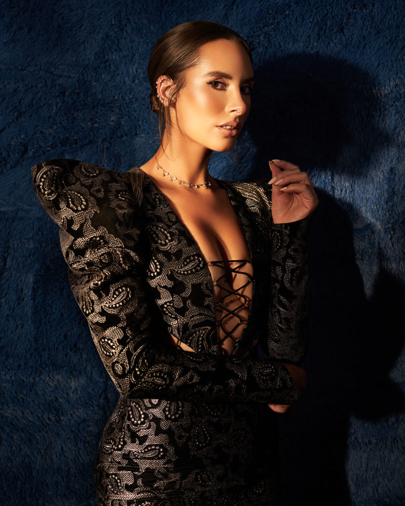 andrea-piecuch-glamour-bg-a-230521-018