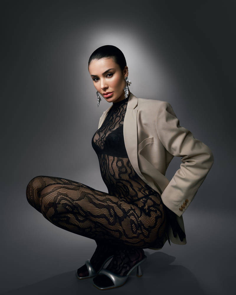 brenda-monteiro-fhm-bg-c-250403-072