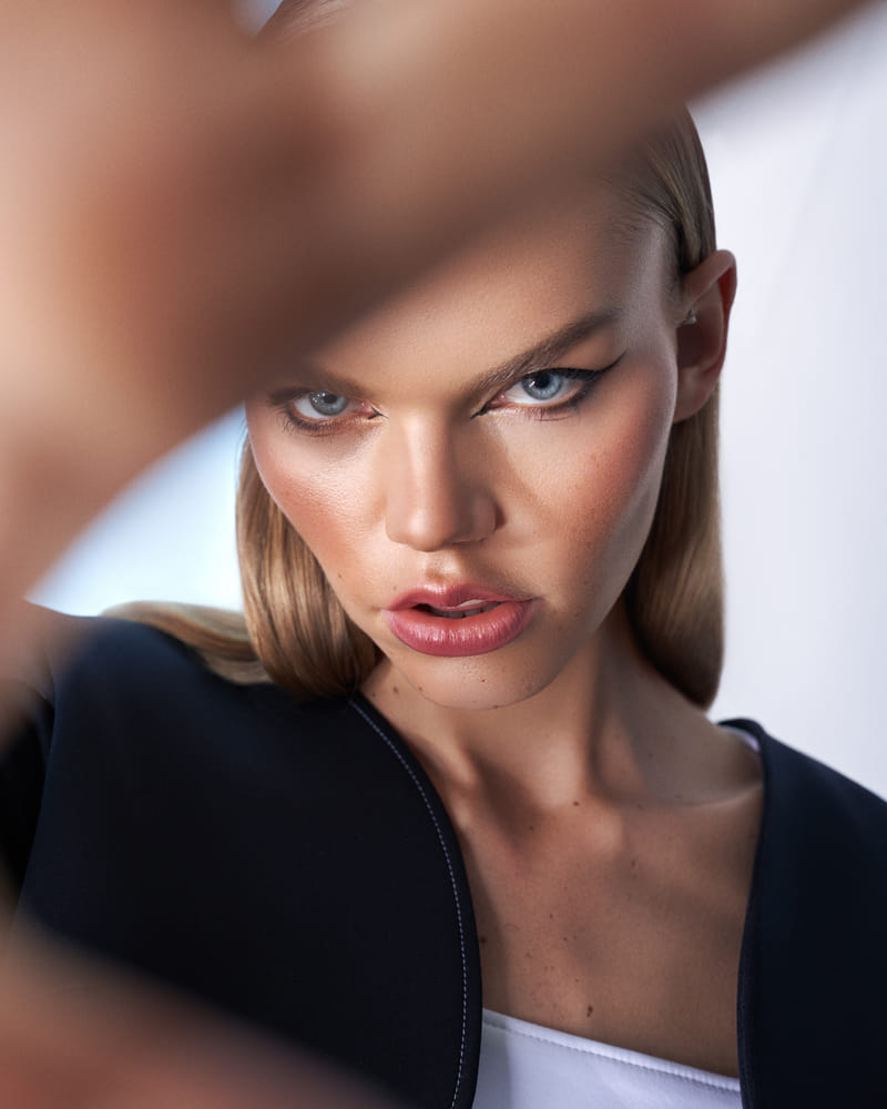 daphne-laan-lofficiel-in-b-221111-077