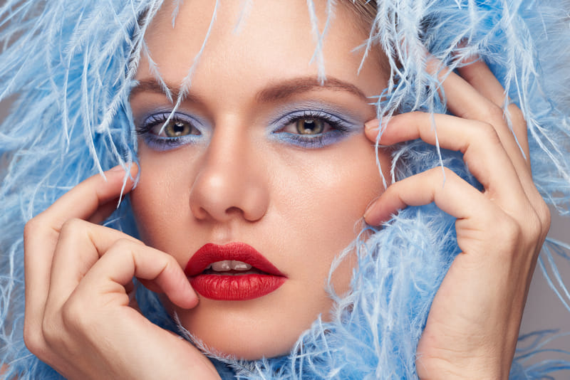 martina-karra-harpers-vn-a-211107-105