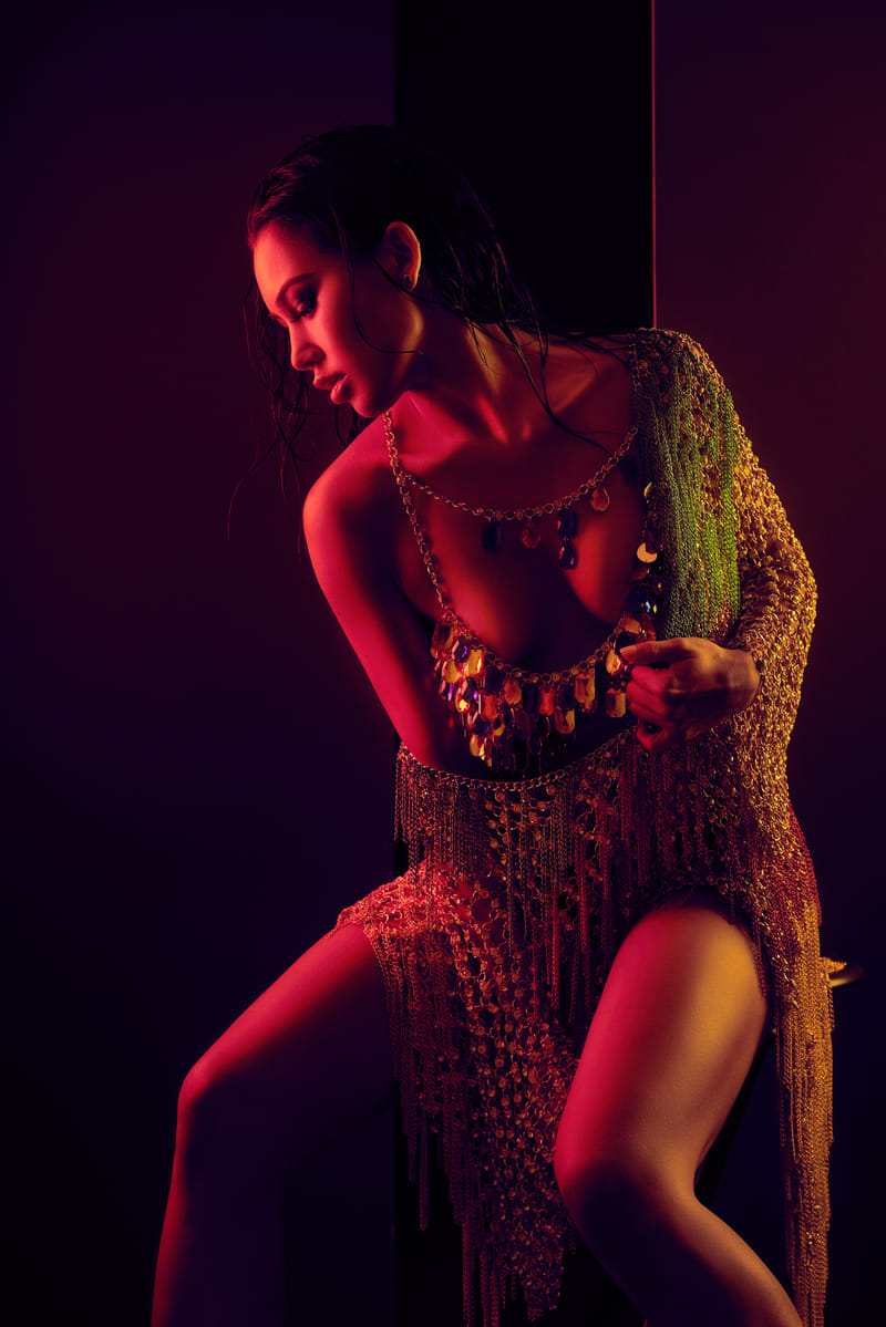 metallic-lustre-c-180724-156