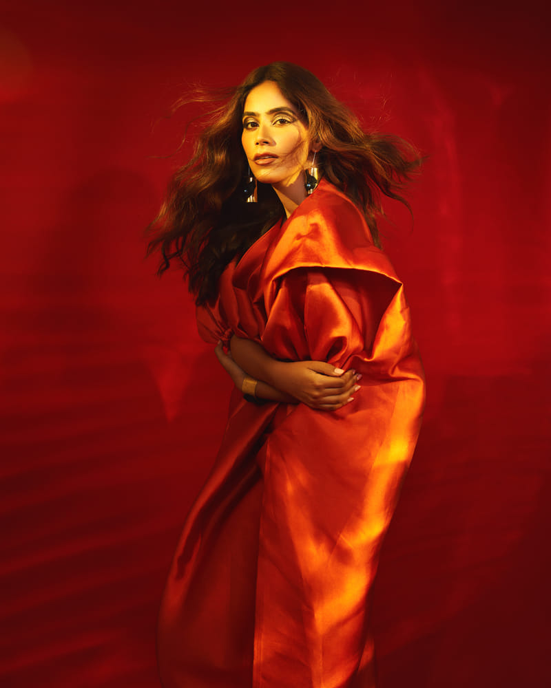 nikita-tanwani-harpers-vn-d-230824-053