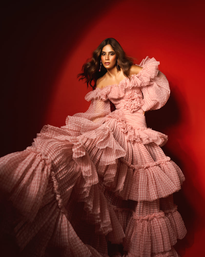 nikita-tanwani-harpers-vn-e-230824-023