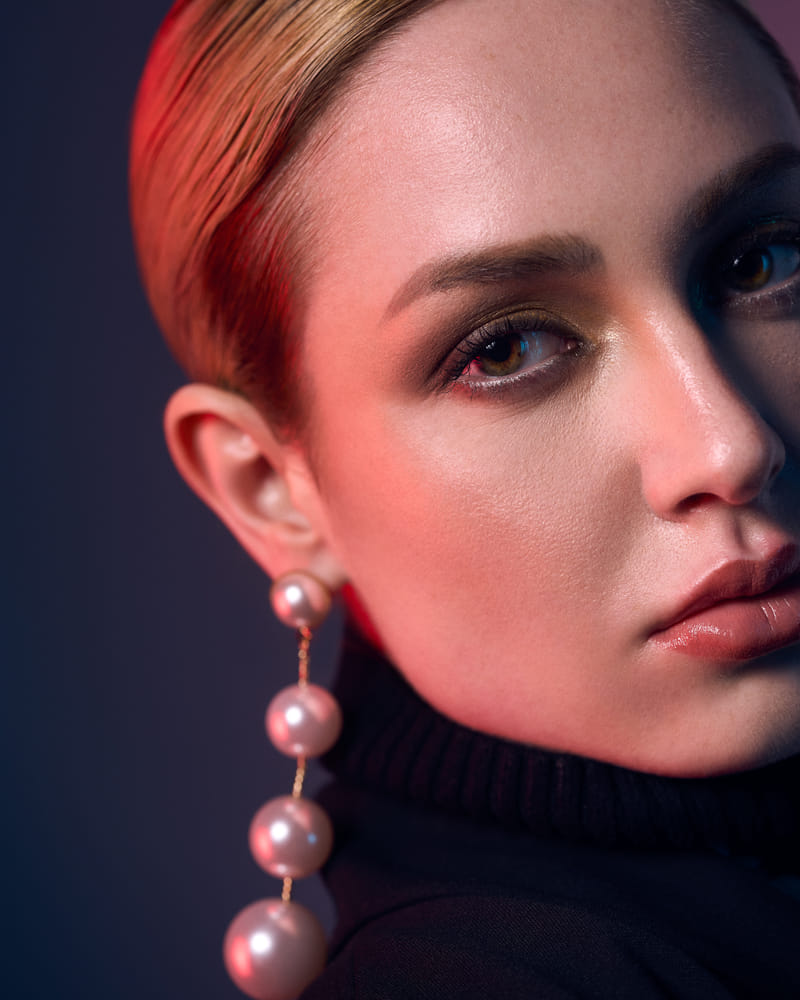 bella-duffy-harpers-vn-a-240310-053