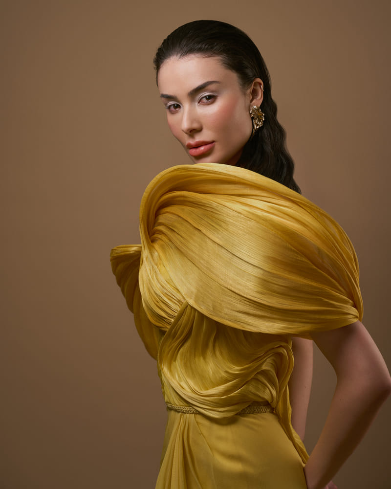 brenda-monteiro-harpers-vn-a-250403-046