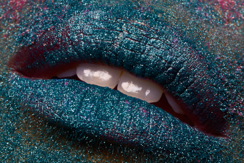 holi-colors-b-161218-111