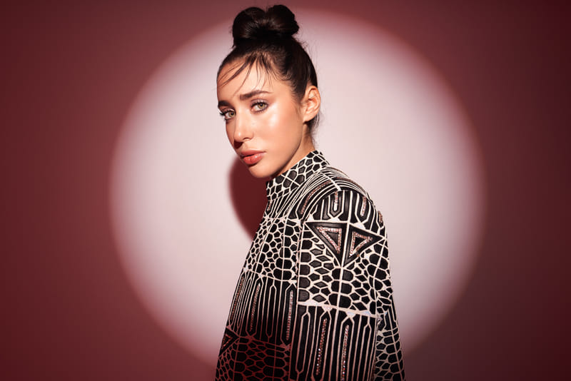 nicole-rozenfeld-glamour-bg-d-231015-109