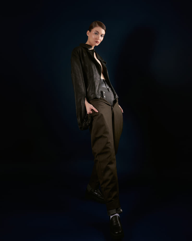 violetta-volkova-elle-si-c-231219-094